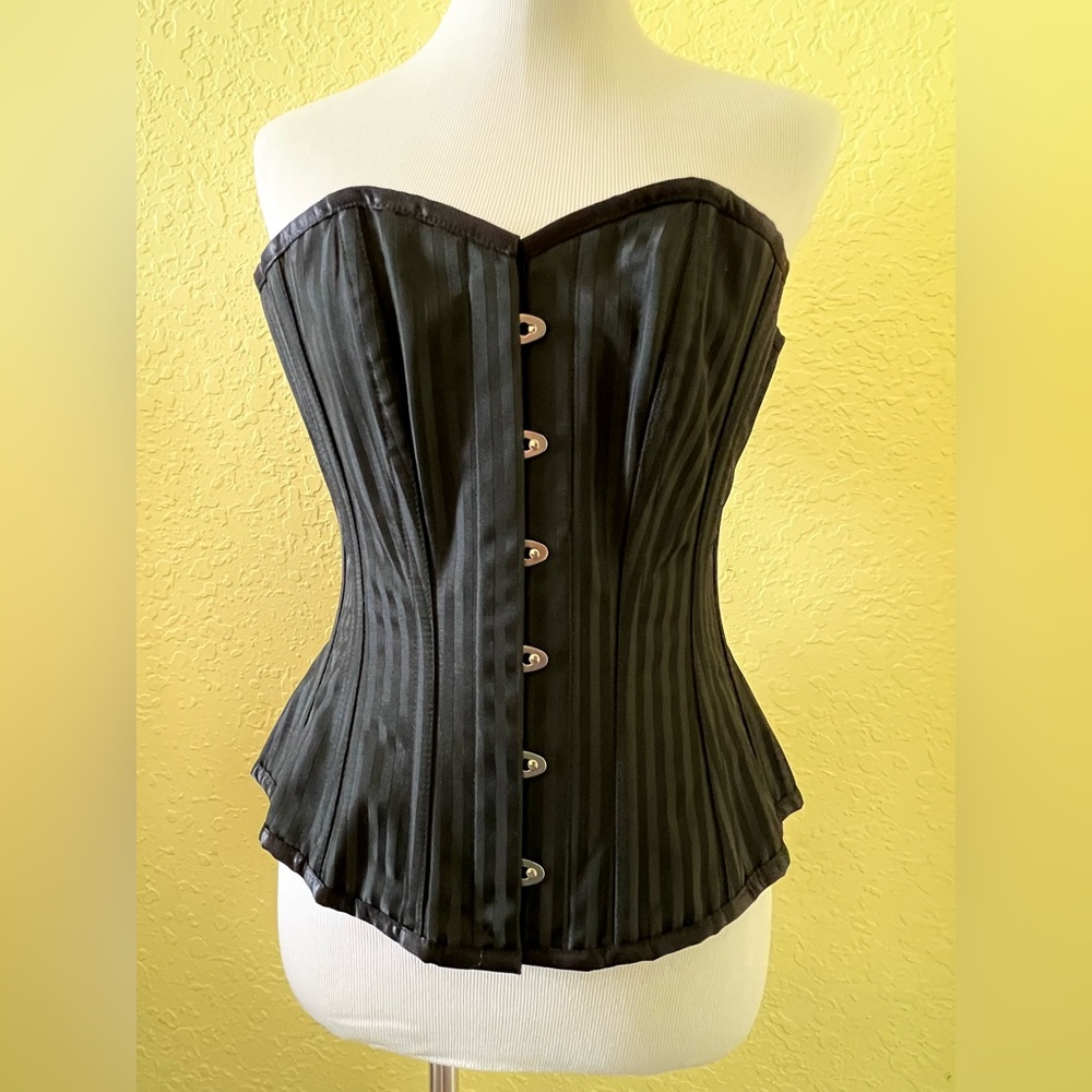 Black Steel Boned 24” Waist-training Corset